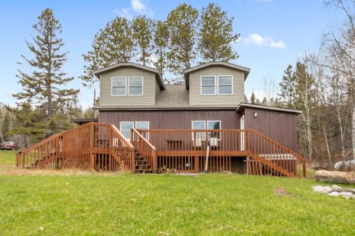 6076 Highway 61, Silver Bay, MN 55614