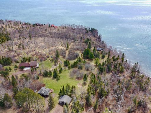 6076 Highway 61, Silver Bay, MN 55614