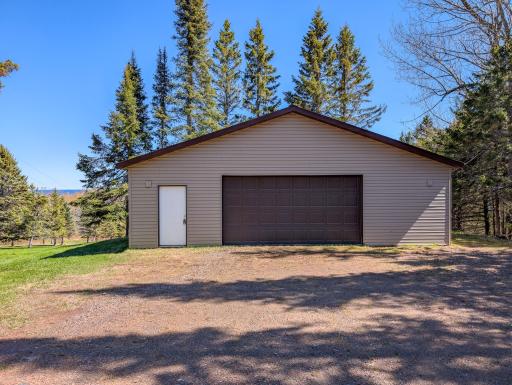 6076 Highway 61, Silver Bay, MN 55614