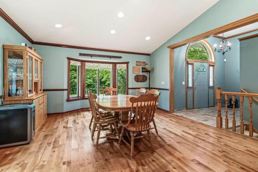 400 Creek Side Drive SE, Saint Michael, MN 55376