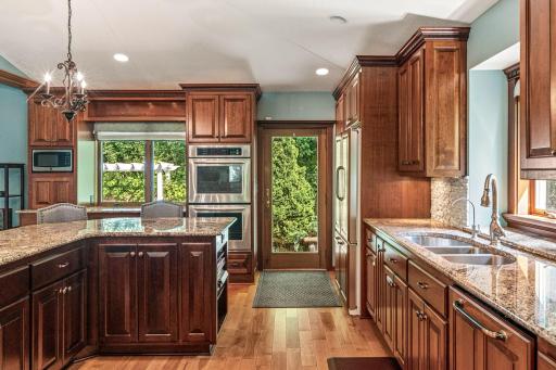 400 Creek Side Drive SE, Saint Michael, MN 55376