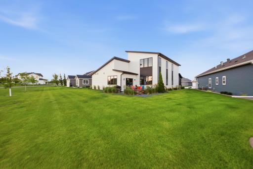 4884 Bluebell Loop S, Fargo, ND 58104