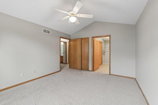 2790 87th Street E, 11, Inver Grove Heights, MN 55076