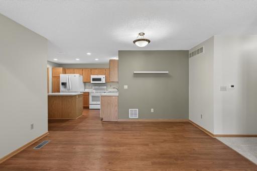 2790 87th Street E, 11, Inver Grove Heights, MN 55076