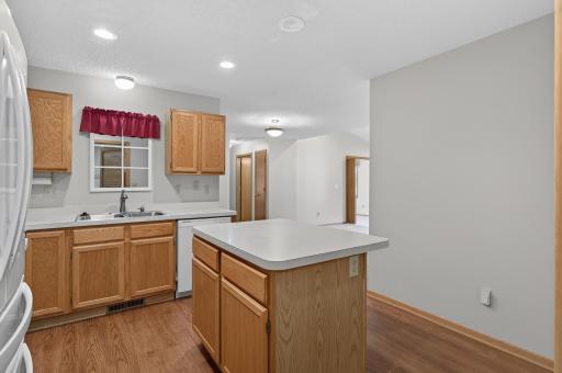 2790 87th Street E, 11, Inver Grove Heights, MN 55076