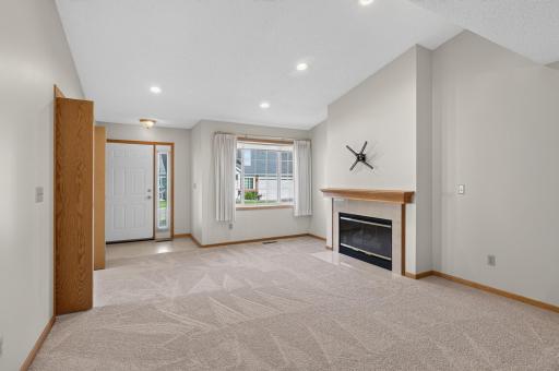 2790 87th Street E, 11, Inver Grove Heights, MN 55076