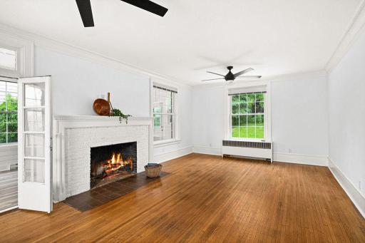 2711 E 8th Street, Duluth, MN 55812