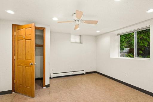 2711 E 8th Street, Duluth, MN 55812
