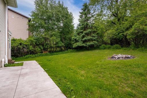 2711 E 8th Street, Duluth, MN 55812