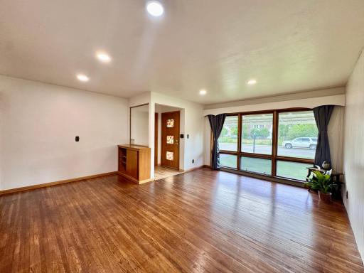 1706 Irvine Avenue NW, Bemidji, MN 56601