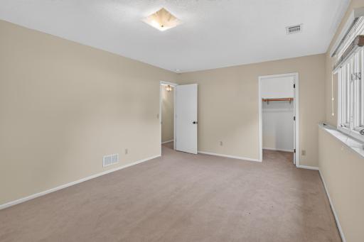 10324 Toledo Circle, Minneapolis, MN 55437