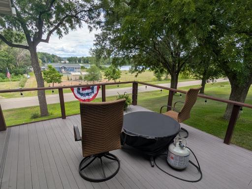 River Side Deck