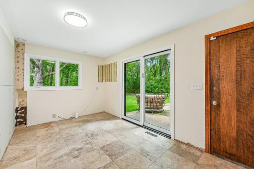 23 Evergreen Road, North Oaks, MN 55127