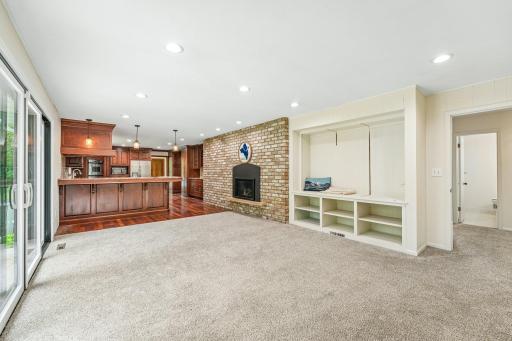 23 Evergreen Road, North Oaks, MN 55127
