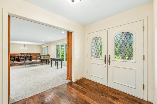 23 Evergreen Road, North Oaks, MN 55127