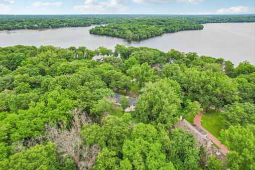 23 Evergreen Road, North Oaks, MN 55127