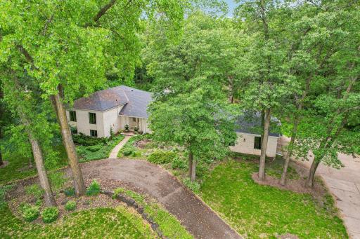 23 Evergreen Road, North Oaks, MN 55127