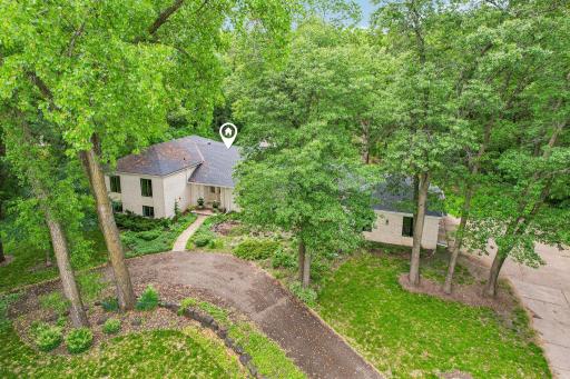 23 Evergreen Road, North Oaks, MN 55127