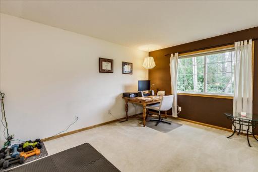 906 Village Parkway, Circle Pines, MN 55014