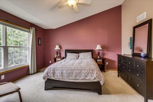 906 Village Parkway, Circle Pines, MN 55014