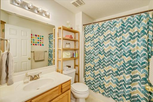 906 Village Parkway, Circle Pines, MN 55014