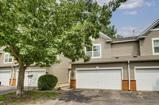 906 Village Parkway, Circle Pines, MN 55014