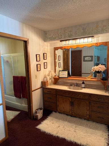 1288 Rolling Oaks Lane NW, Hutchinson, MN 55350