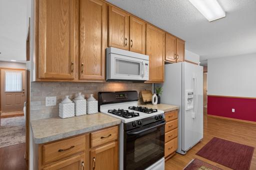13805 Granada Avenue, Saint Paul, MN 55124