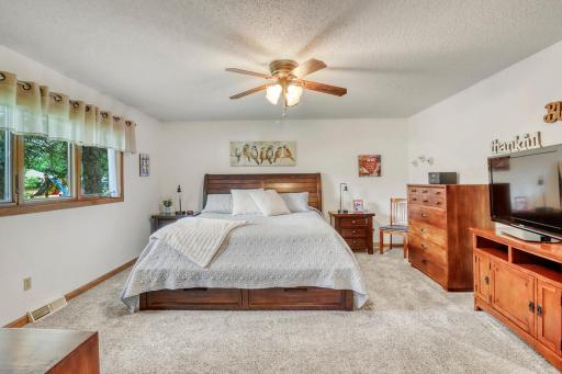 3907 3rd Street S, Moorhead, MN 56560