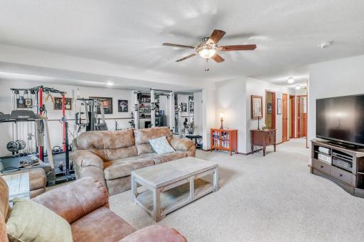 3907 3rd Street S, Moorhead, MN 56560