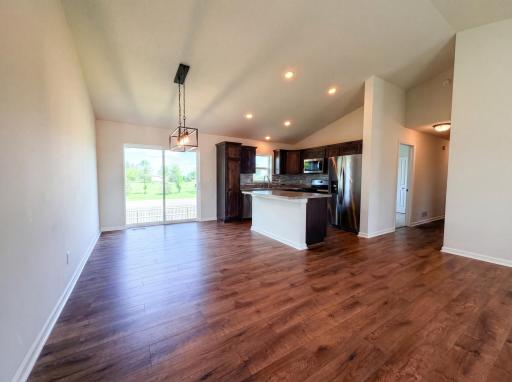 1207 Mulberry Avenue NE, Montgomery, MN 56069