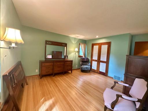 732 Forest Dale Road, New Brighton, MN 55112