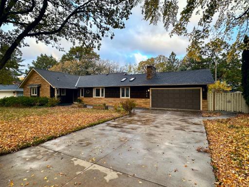 732 Forest Dale Road, New Brighton, MN 55112