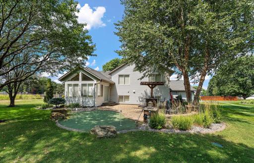 9013 Indian Boulevard S, Cottage Grove, MN 55016