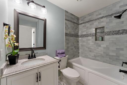 9013 Indian Boulevard S, Cottage Grove, MN 55016