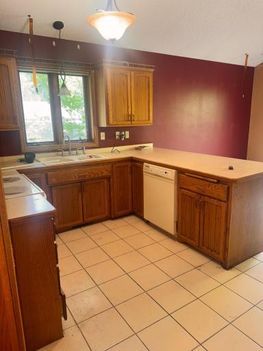 6413 Laurel Road, Saint Cloud, MN 56303