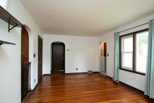 131 Elm Street E, Norwood Young America, MN 55368