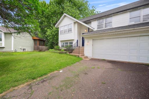 1984 Helena Court, Saint Paul, MN 55128