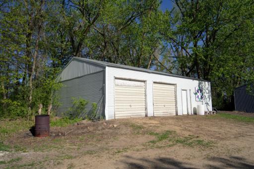 40x25 detached 3 car garage