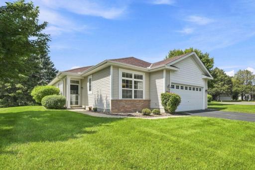 This "move in" ready detached town home features main level living including 2BR, 2BA, office/den, sunroom, and laundry.