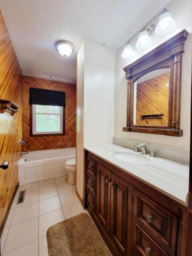 40130 460th Avenue, Perham, MN 56573