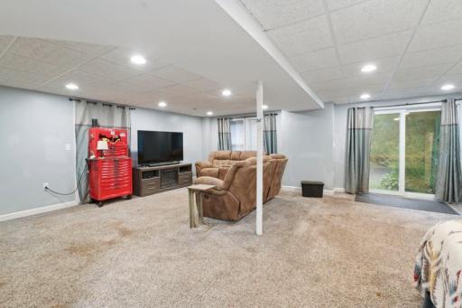 Lower level bedroom 5th with walkout could be a family room.jpg