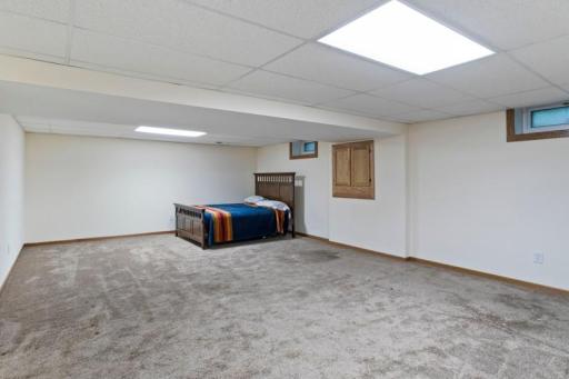 9045 Inver Grove Trail, Inver Grove Heights, MN 55076