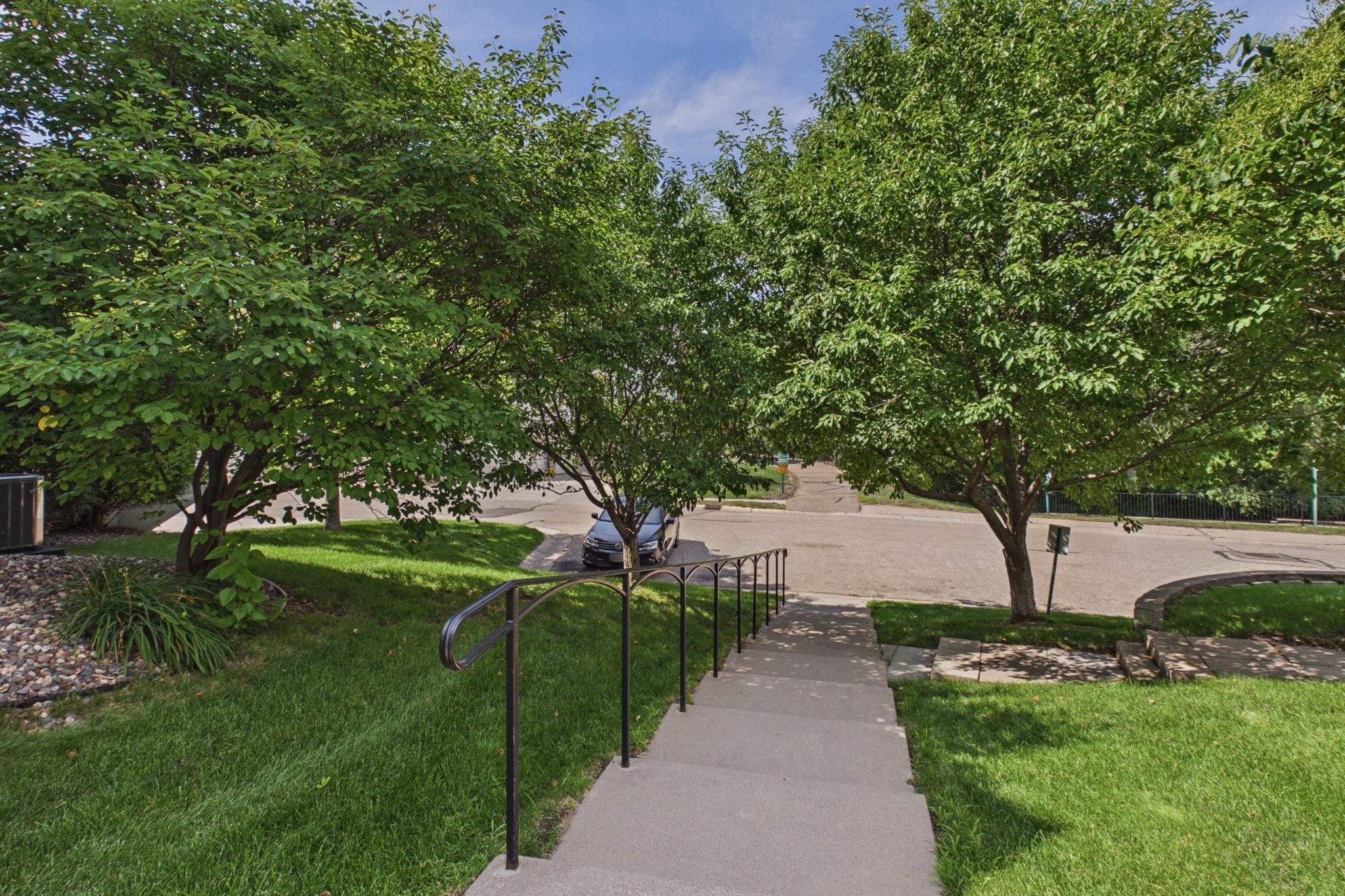 Only short steps towards getting your mail.
