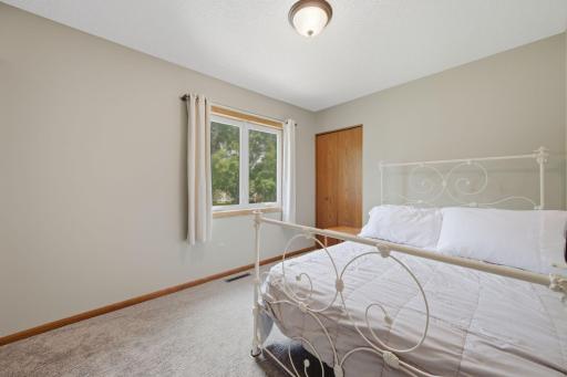 9643 Polaris Lane N, Maple Grove, MN 55369
