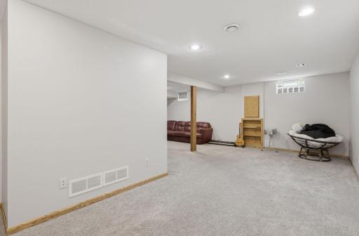 9643 Polaris Lane N, Maple Grove, MN 55369