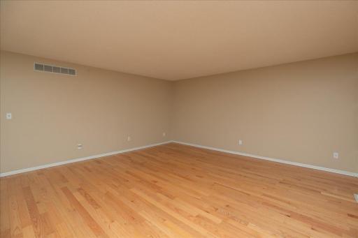 3211 Northern Valley Drive NE, Rochester, MN 55906