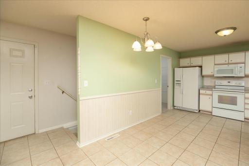 3211 Northern Valley Drive NE, Rochester, MN 55906