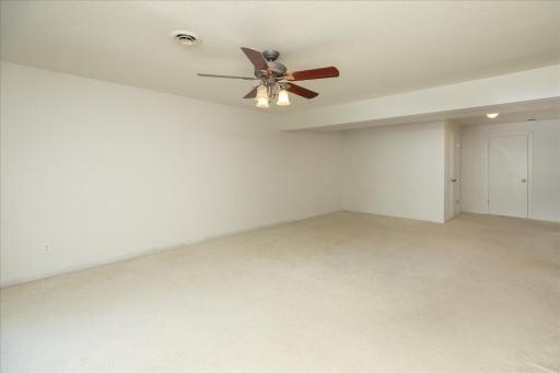 3211 Northern Valley Drive NE, Rochester, MN 55906