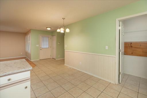 3211 Northern Valley Drive NE, Rochester, MN 55906